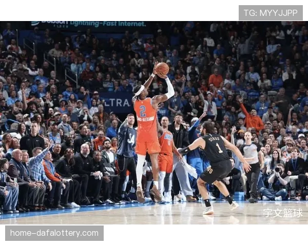 亚历山大MVP榜位列次席 场均31.6分4.4篮板6.5助攻稳定